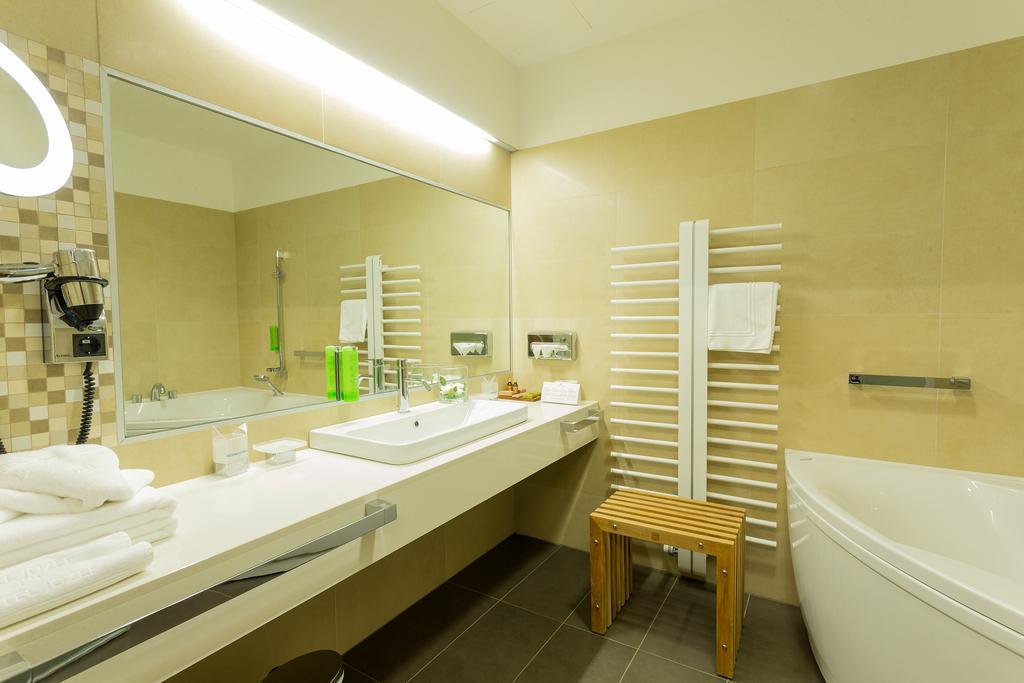 Hotel Jozef Idrija Ruang foto